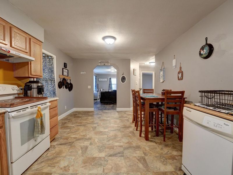 477 W State Route 571, Union City, OH 45390 Photo 9