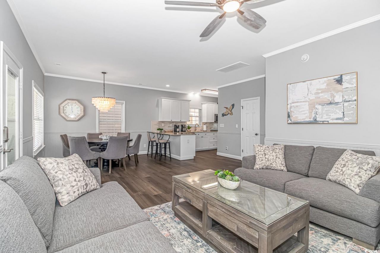 6001 - 1098 S Kings Hwy. Photo 10