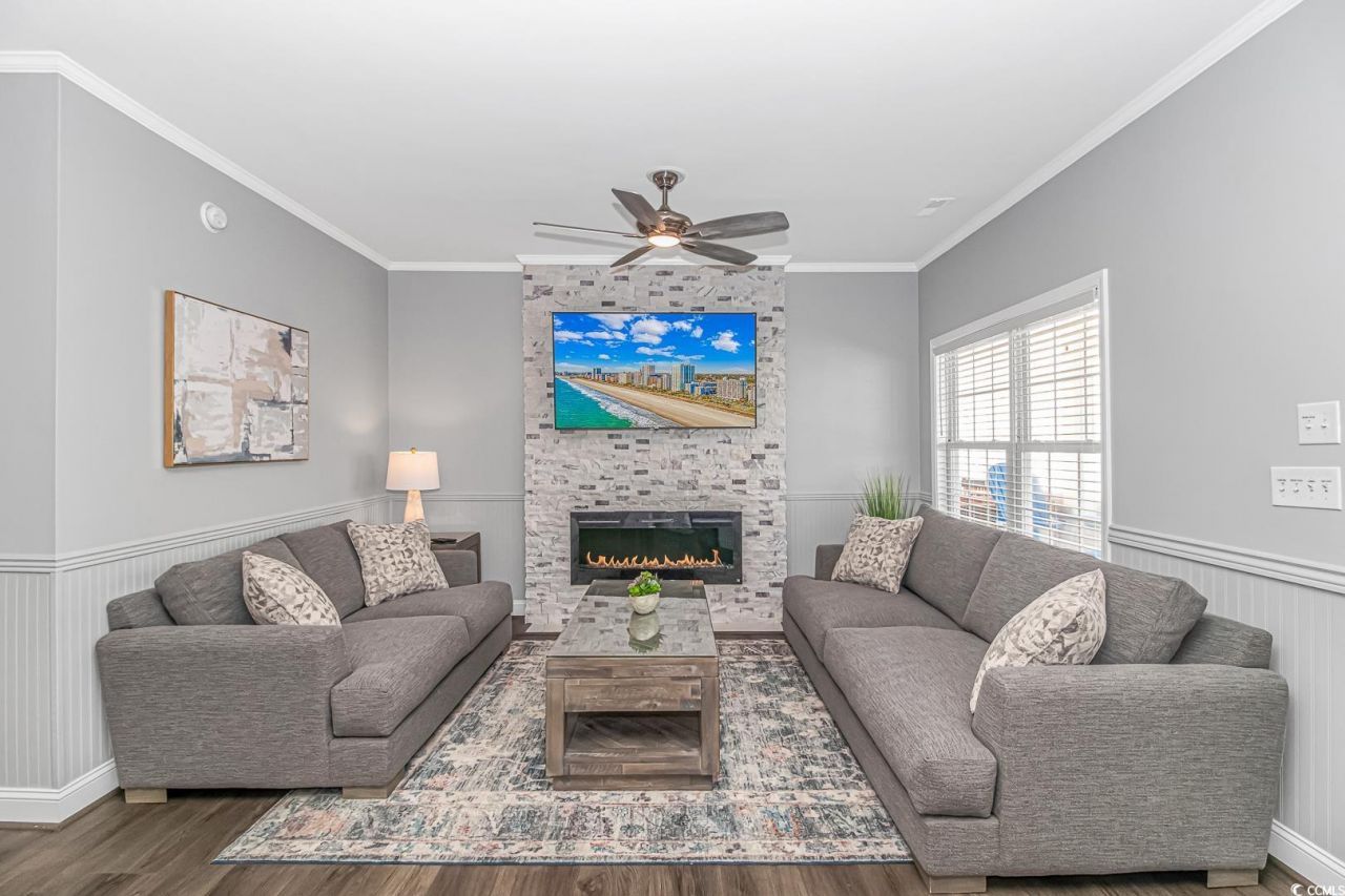 6001 - 1098 S Kings Hwy. Photo 11