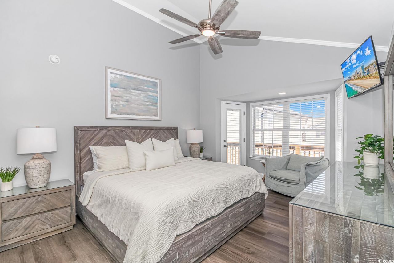 6001 - 1098 S Kings Hwy. Photo 13