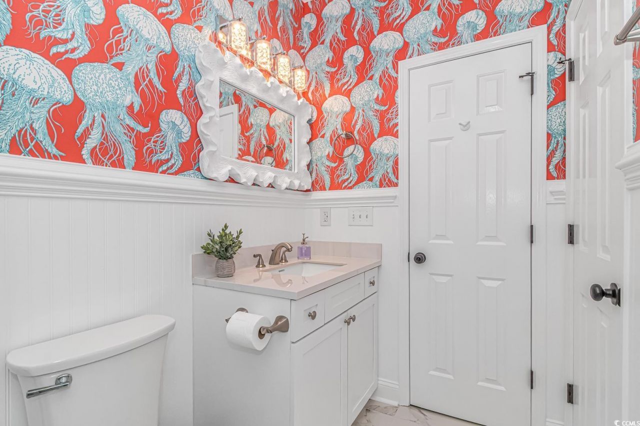 6001 - 1098 S Kings Hwy. Photo 18