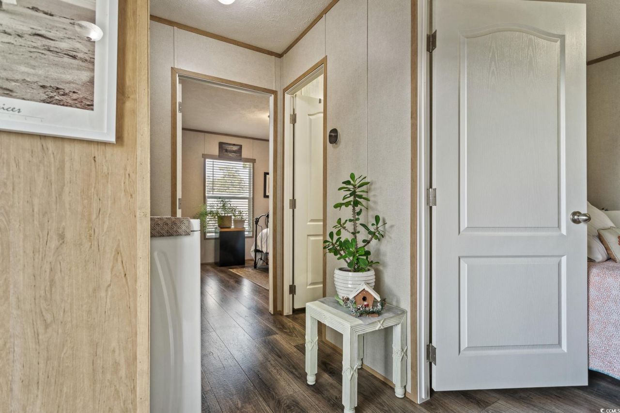 4504 Mallard St. Photo 12