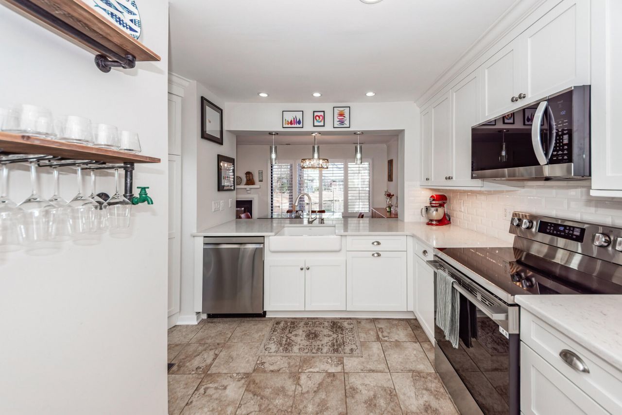 1126 Shadow Lake Circle Photo 8