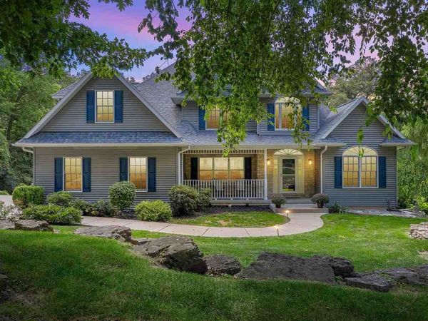 1000 133rd Drive, Amana, IA 52203