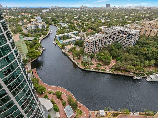 411 N New River Dr, Unit 2401, Fort Lauderdale, FL 33301