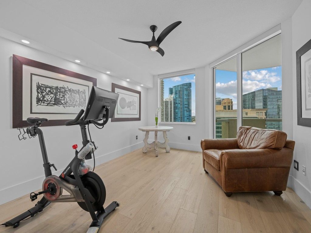 411 N New River Dr, Unit 2401, Fort Lauderdale, FL 33301 Photo