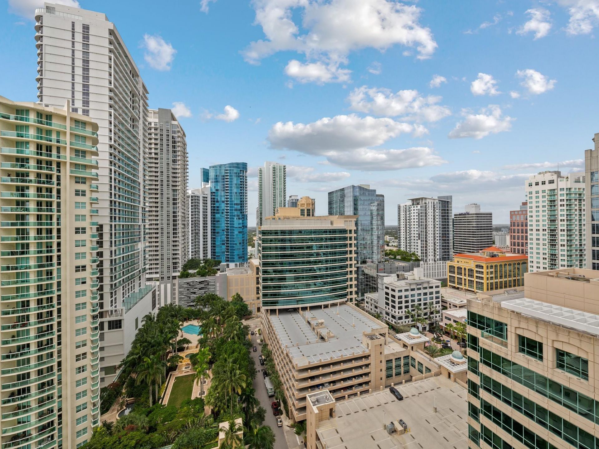 411 N New River Drive, Unit 2401, Fort Lauderdale, FL 33301 Photo