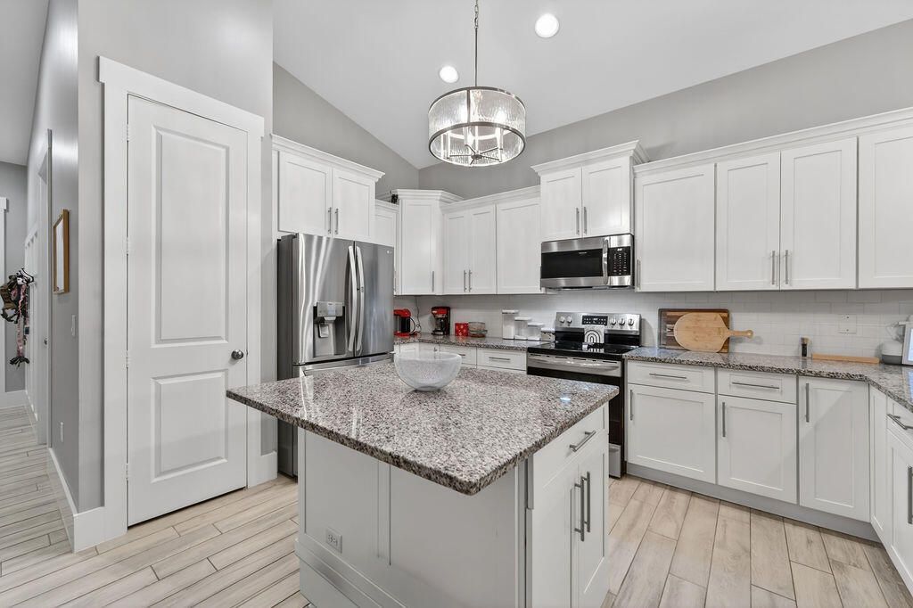 443 SE Dolphin Drive, Stuart, FL 34996 Photo