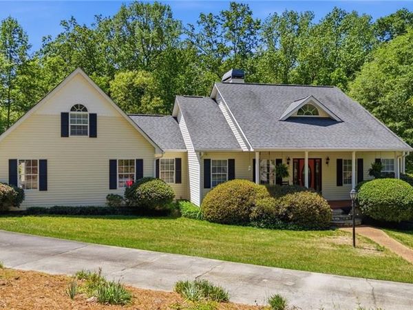 408 Parker Branch Road, Barnesville, GA 30204