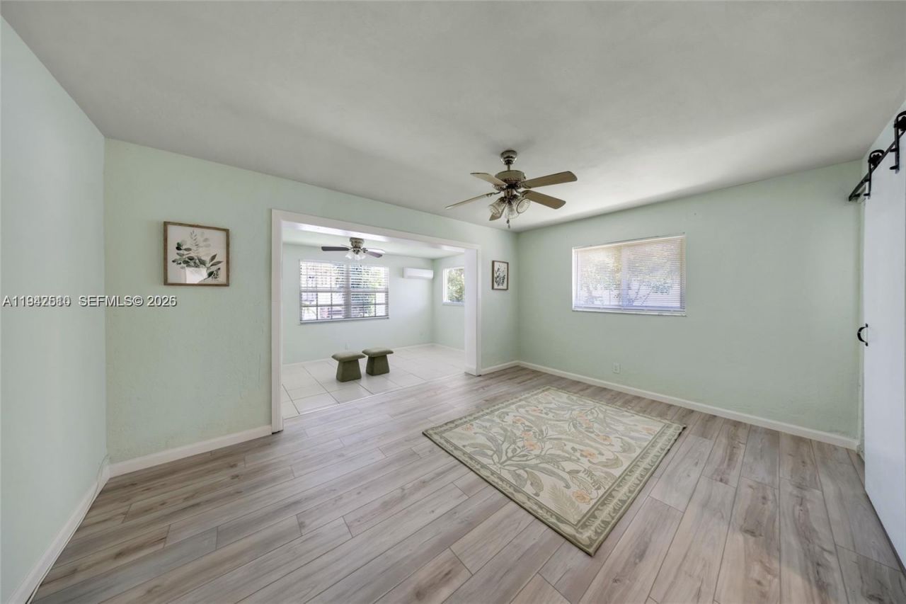 1320 NE 27th Ave, Pompano Beach, FL 33062 Photo