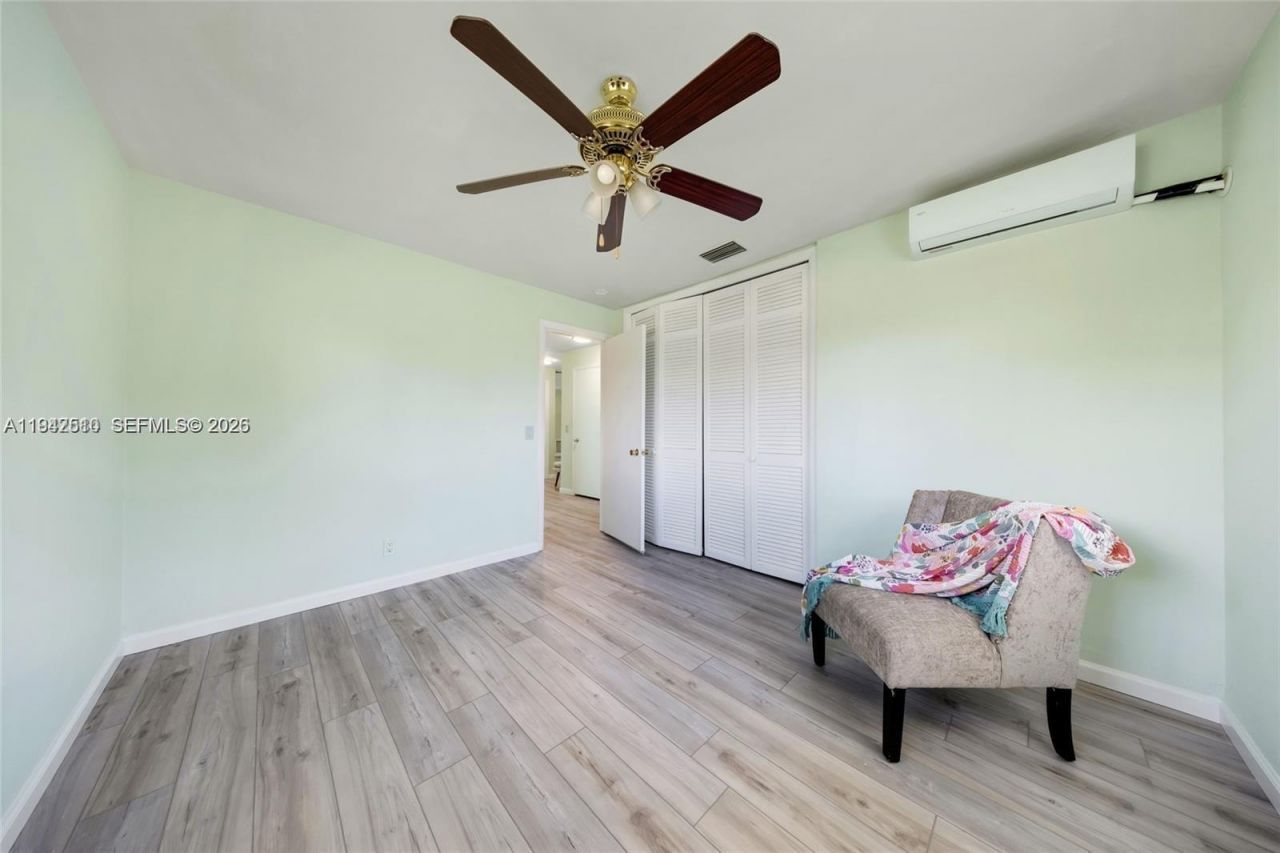 1320 NE 27th Ave, Pompano Beach, FL 33062 Photo