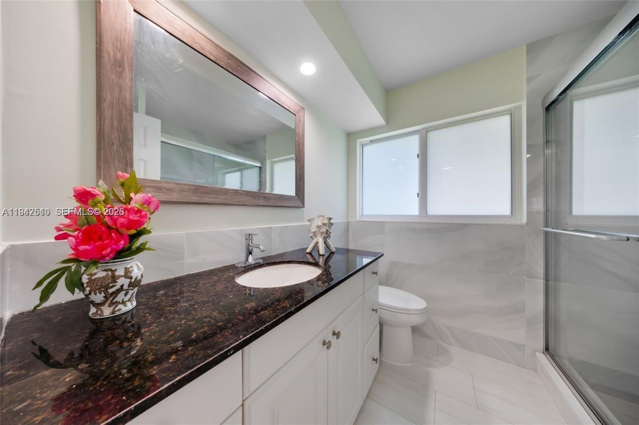 1320 NE 27th Ave, Pompano Beach, FL 33062 Photo