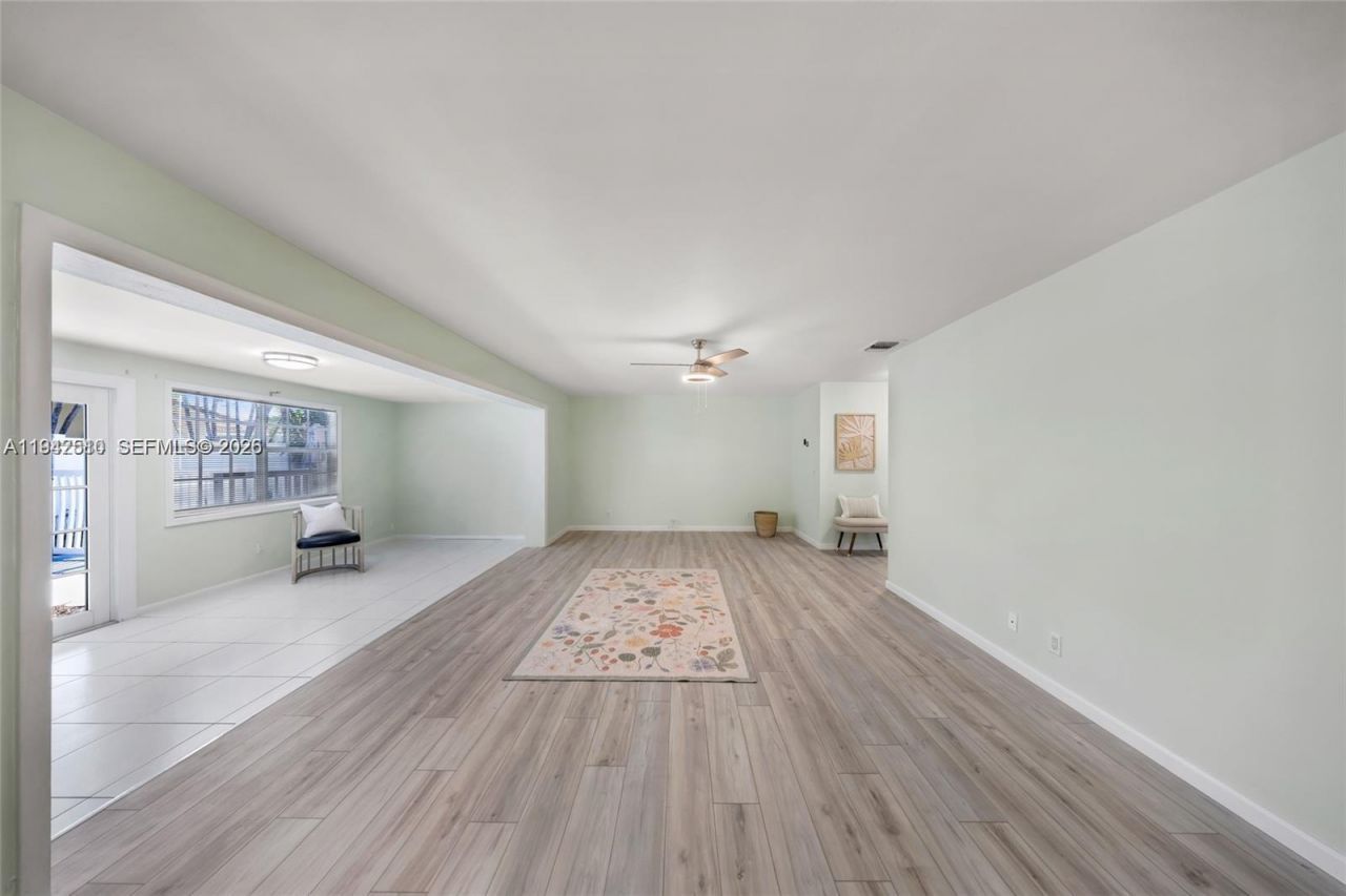 1320 NE 27th Ave, Pompano Beach, FL 33062 Photo