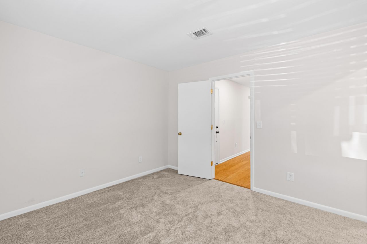 1141 Shadow Lake Circle Photo 19