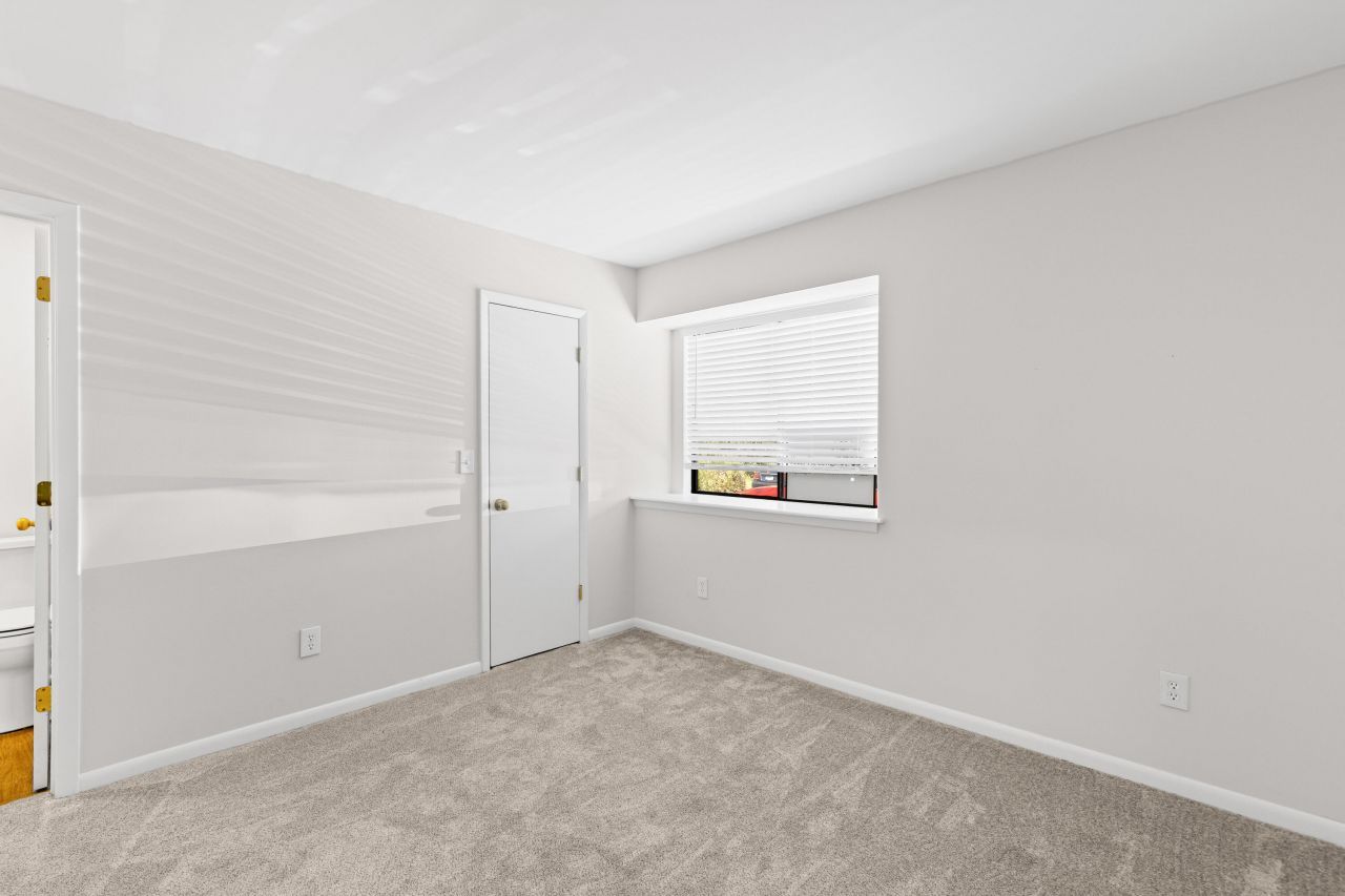 1141 Shadow Lake Circle Photo 23