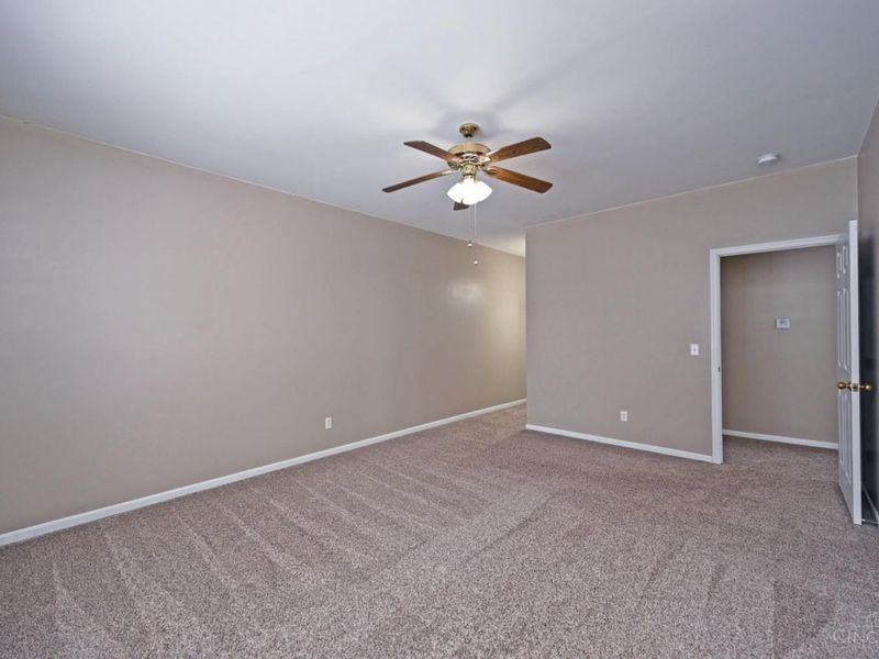 704 Traverse Creek Drive, Miami Twp, OH 45150 Photo 27