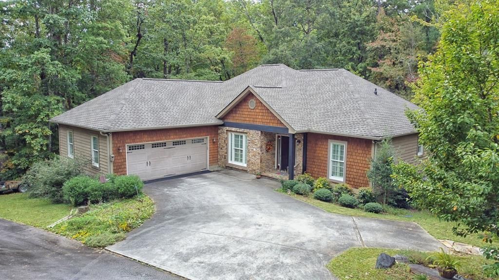10 Quiet Place Lane, Clayton, GA 30525 Main Photo