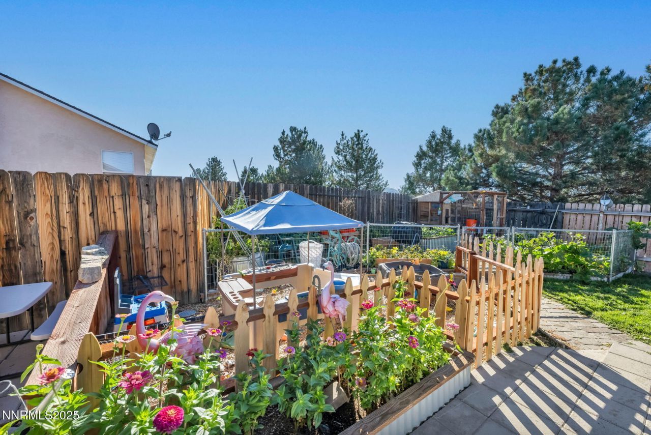 20922 White Rock Drive, Reno, NV 89508 Photo