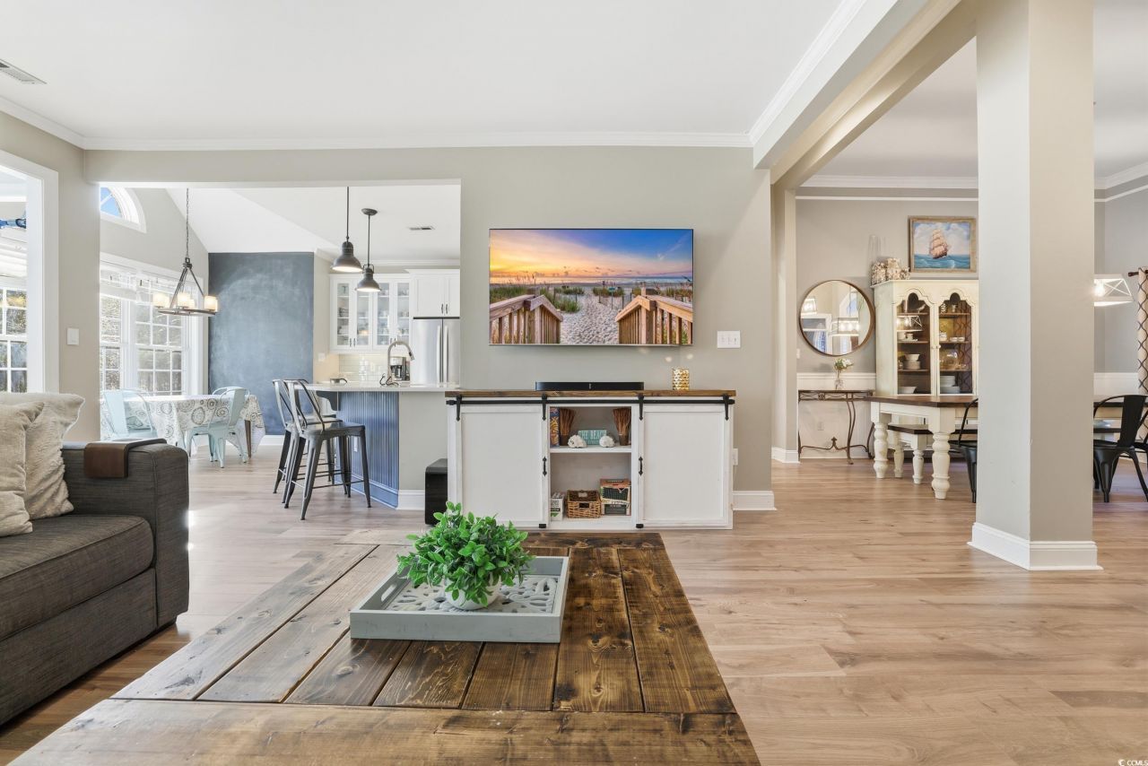 1203 Crooked Oak Dr. Photo 2