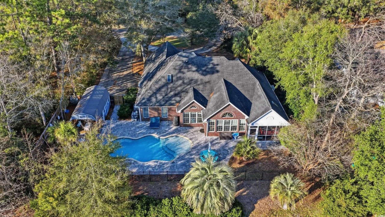 1203 Crooked Oak Dr. Photo 40