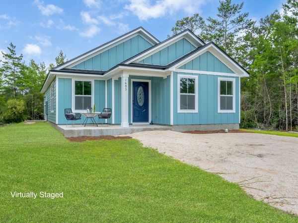 1695 Landing Street, Carrabelle, FL 32322