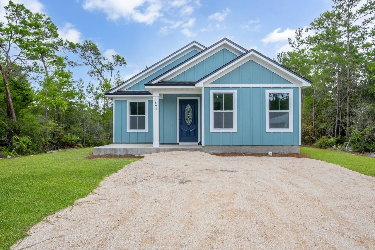 1695 Landing Street, Carrabelle, FL 32322 Photo