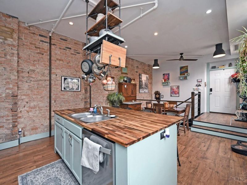 118 E Liberty Street, Cincinnati, OH 45202 Photo 14