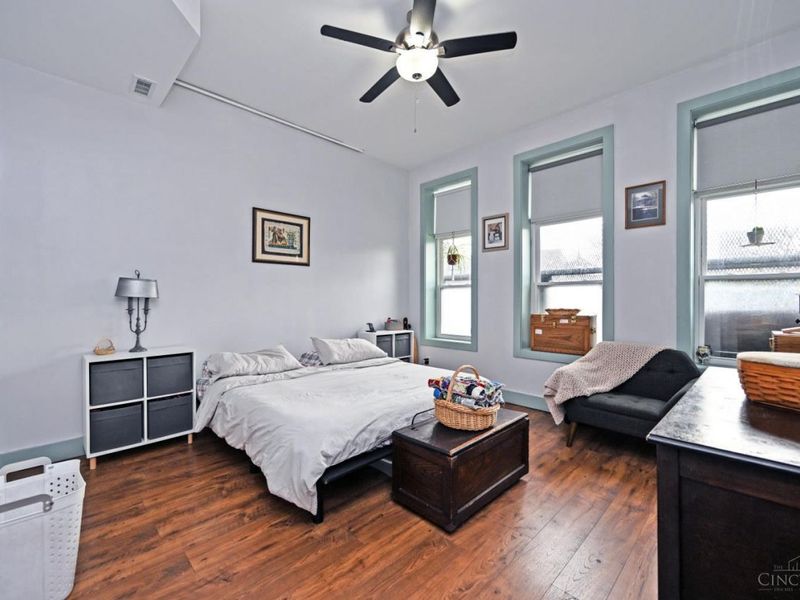 118 E Liberty Street, Cincinnati, OH 45202 Photo 16