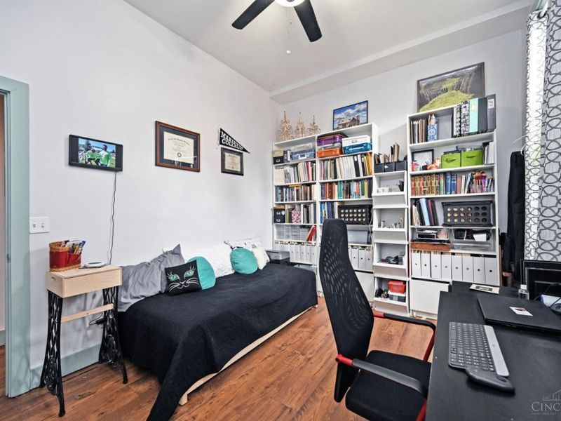 118 E Liberty Street, Cincinnati, OH 45202 Photo 21