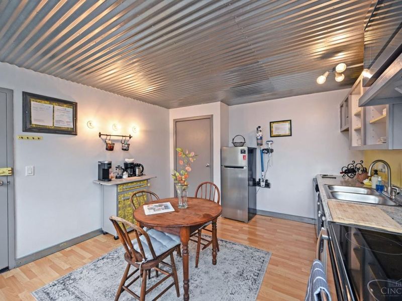 118 E Liberty Street, Cincinnati, OH 45202 Photo 56