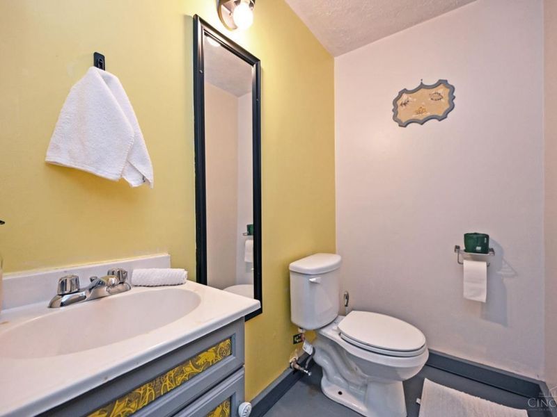 118 E Liberty Street, Cincinnati, OH 45202 Photo 59