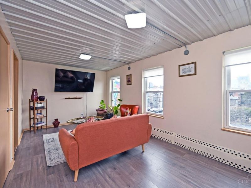 118 E Liberty Street, Cincinnati, OH 45202 Photo 78