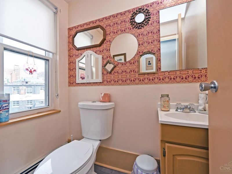 118 E Liberty Street, Cincinnati, OH 45202 Photo 81