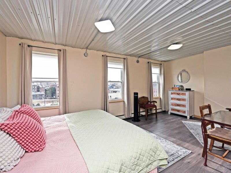 118 E Liberty Street, Cincinnati, OH 45202 Photo 83