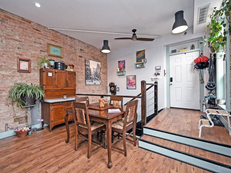 118 E Liberty Street, Cincinnati, OH 45202 Photo 9