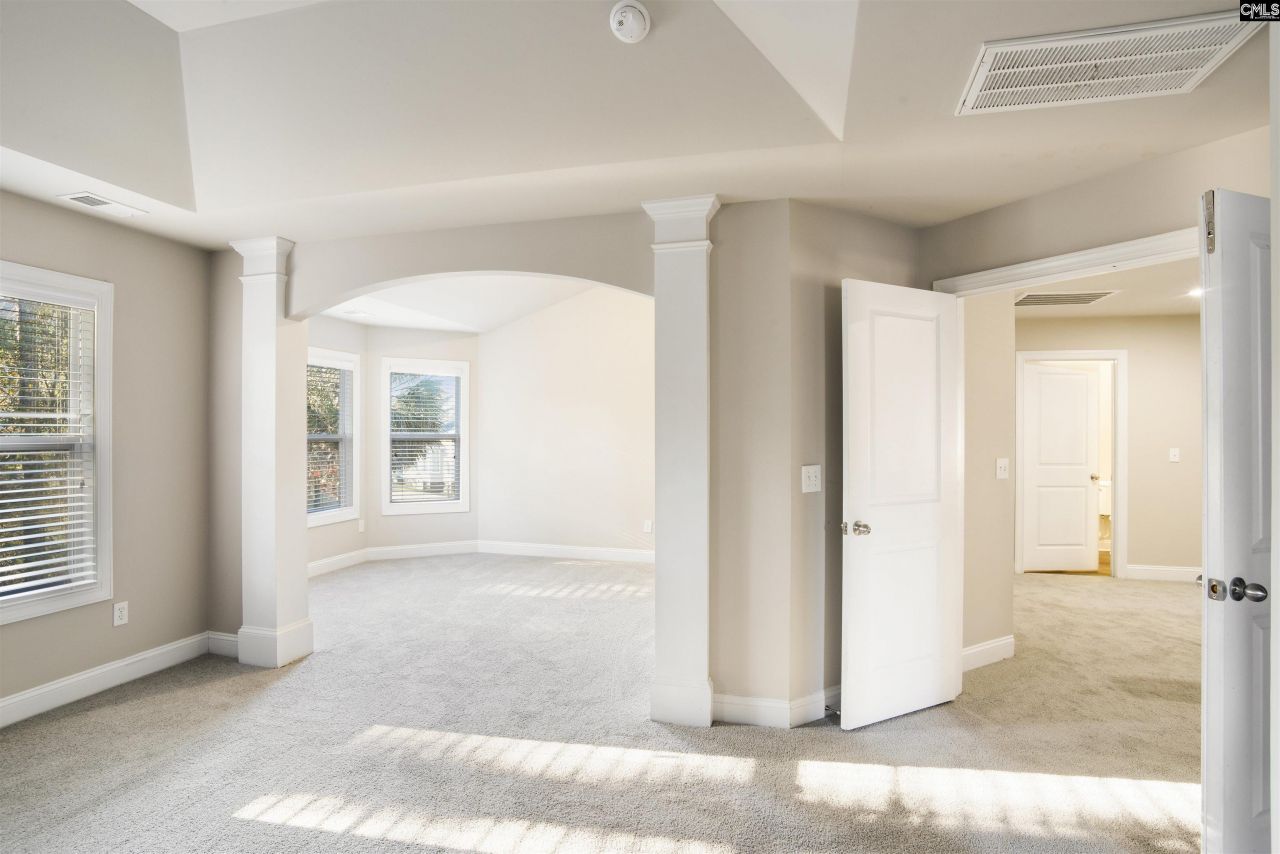 170 Montauk Drive Photo 11