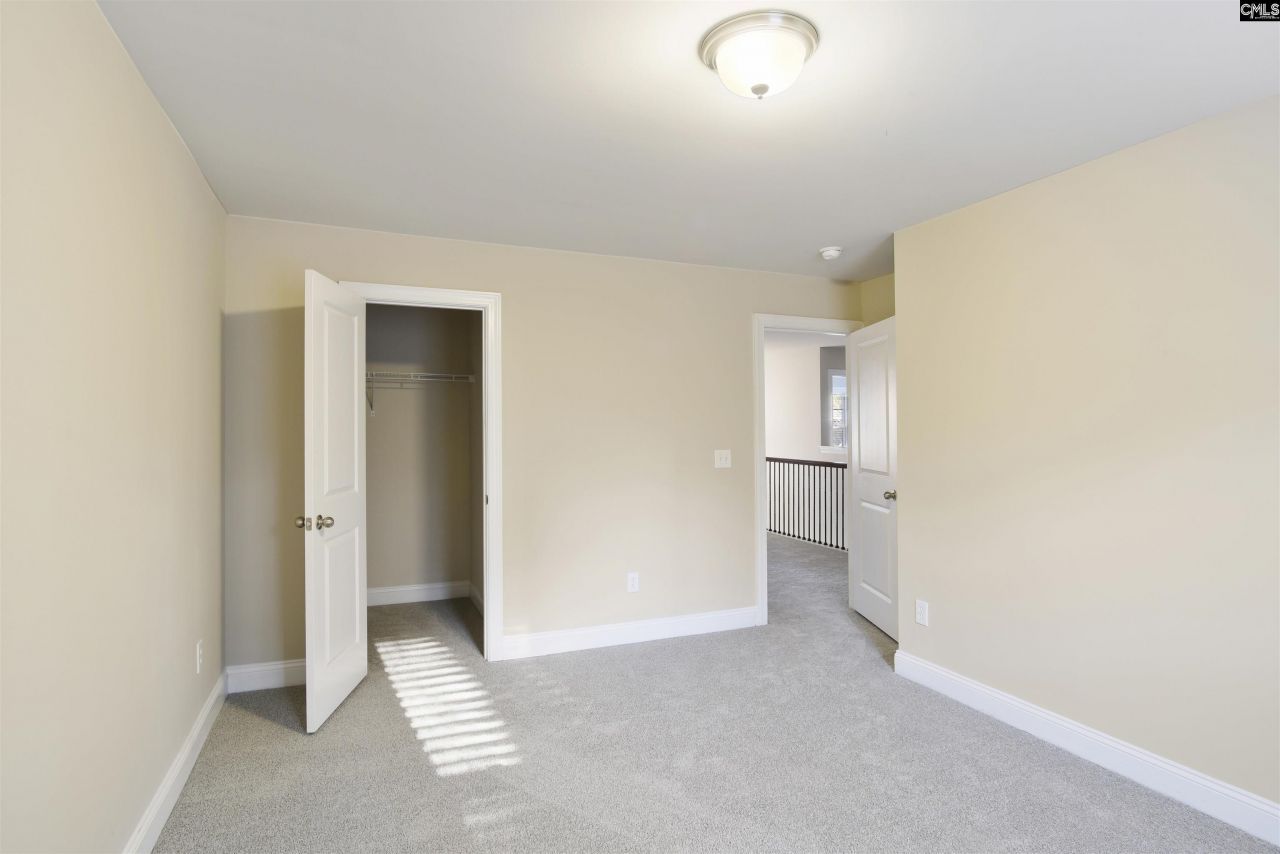 170 Montauk Drive Photo 16