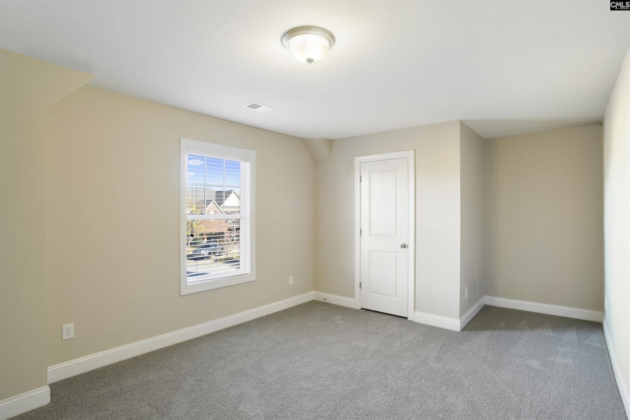 170 Montauk Drive Photo 18