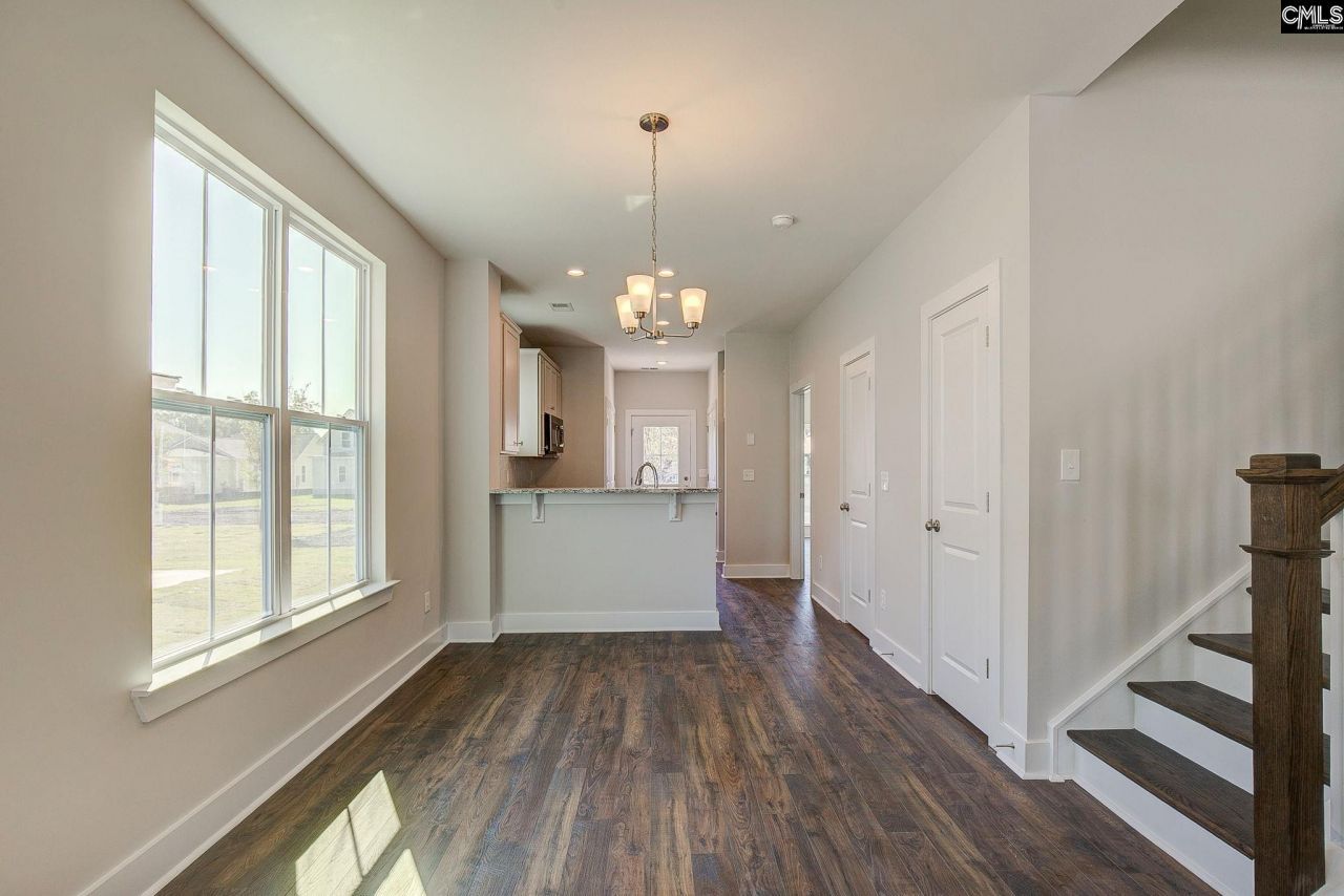 754 Poplar Street Photo 10