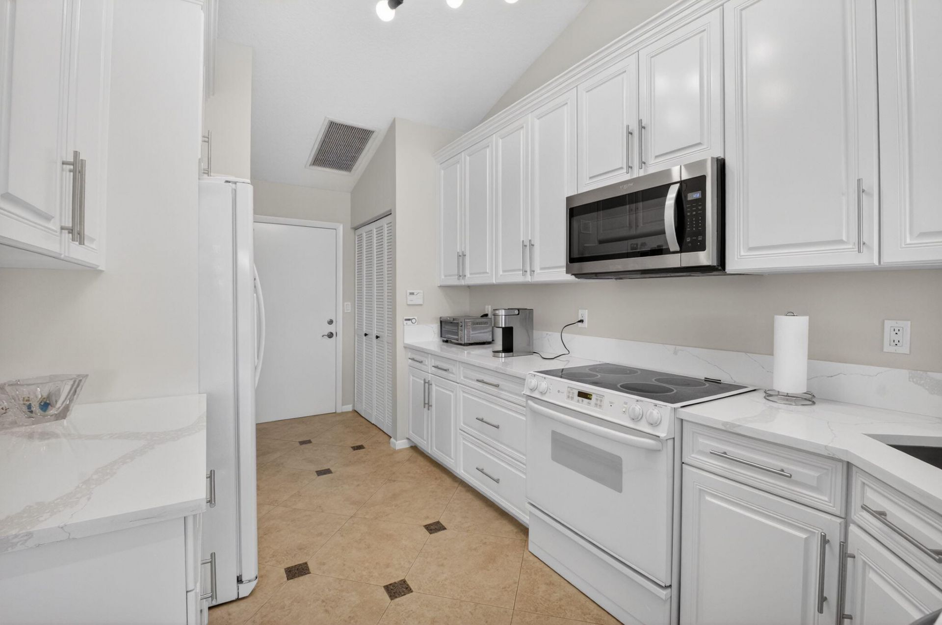 7400 Hearth Stone Avenue, Boynton Beach, FL 33472 Photo