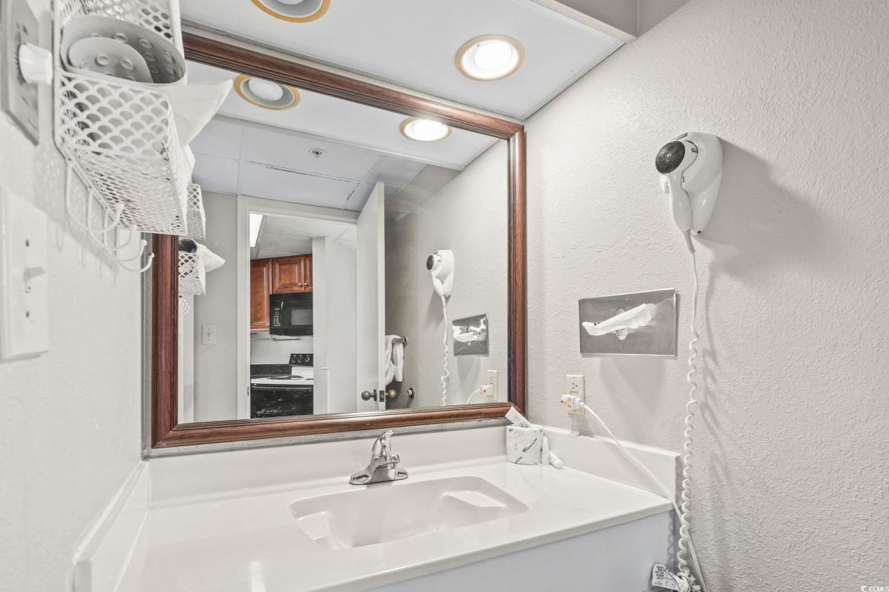 1501 Ocean Blvd. S Photo 11