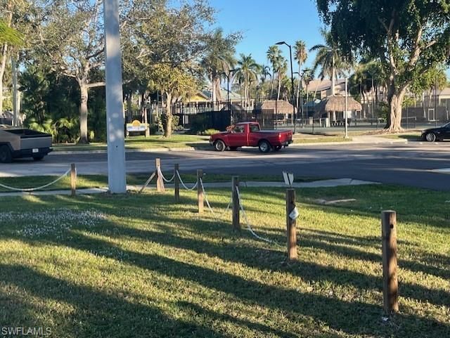 680 Park St, Naples, FL 34102 Photo