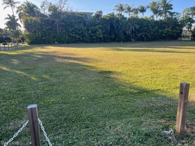 680 Park St, Naples, FL 34102 Photo