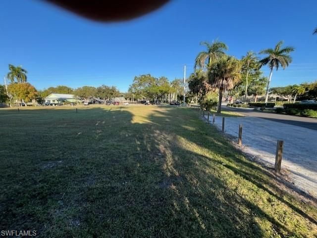 680 Park St, Naples, FL 34102 Photo