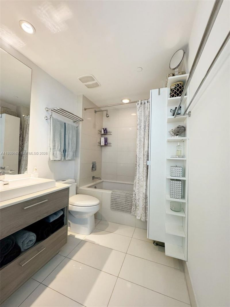 1300 S Miami Ave, Unit 2808, Miami, FL 33130 Photo