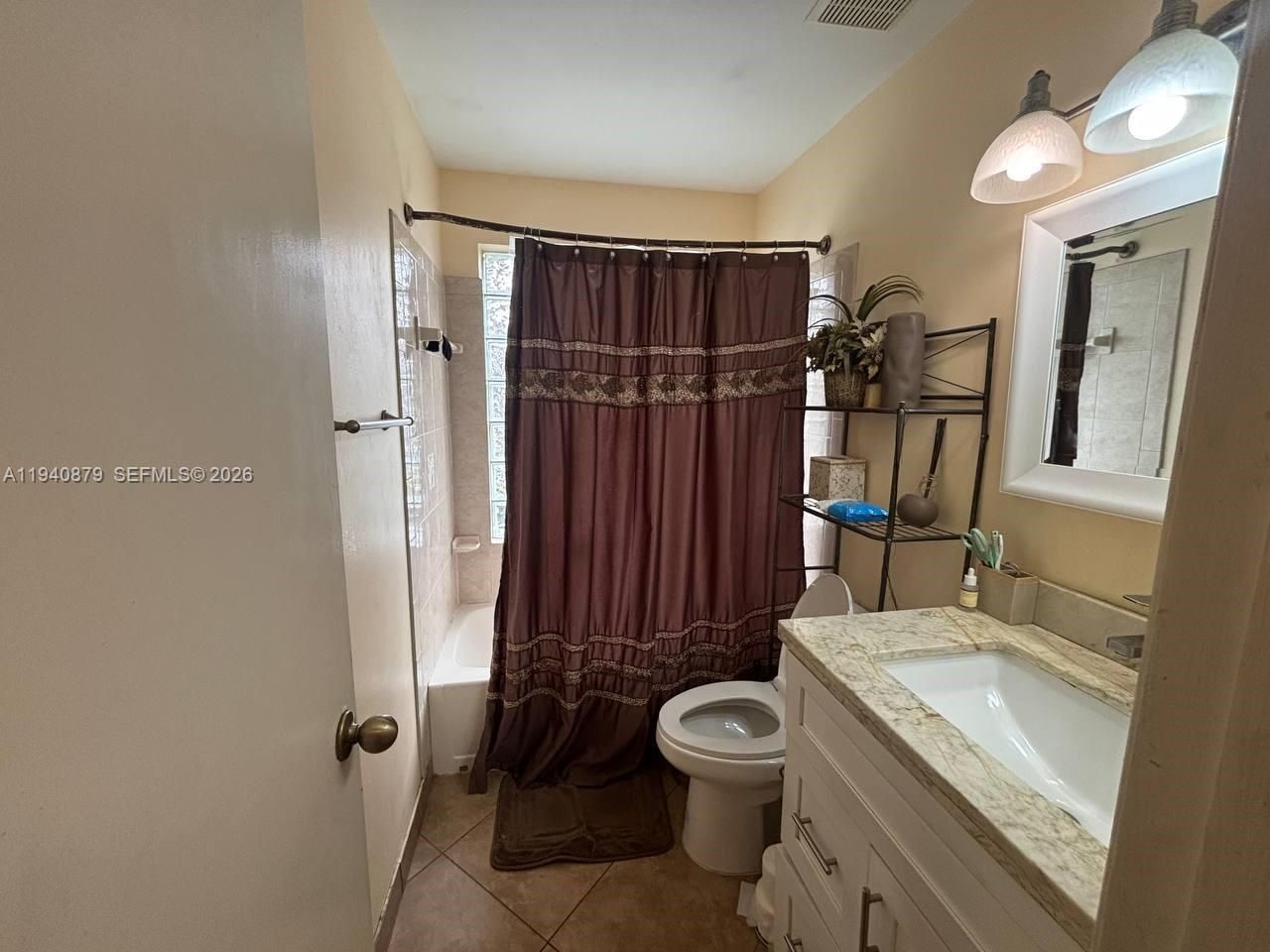 7390 S Pinewalk Dr S, Margate, FL 33063 Photo