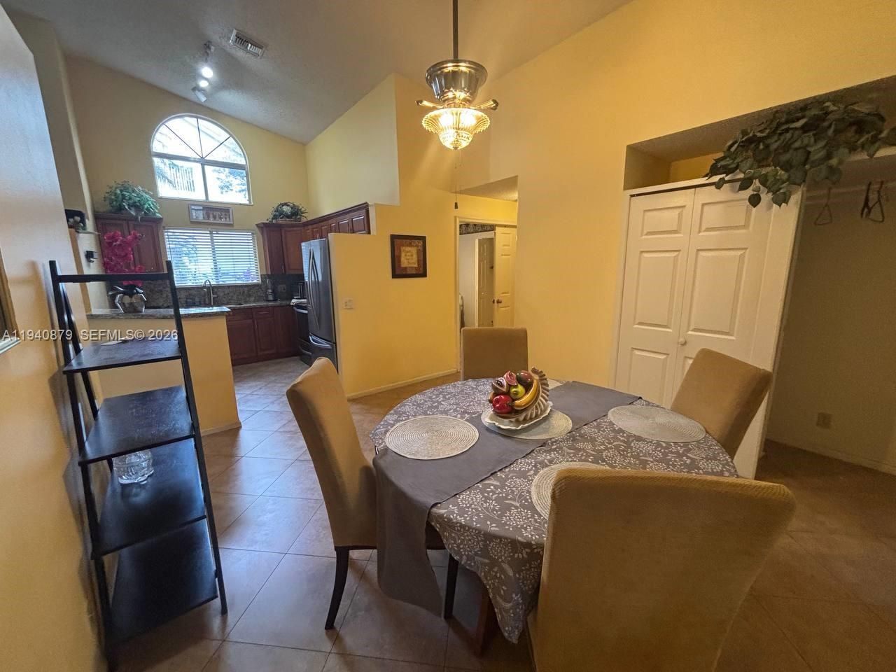 7390 S Pinewalk Dr S, Margate, FL 33063 Photo