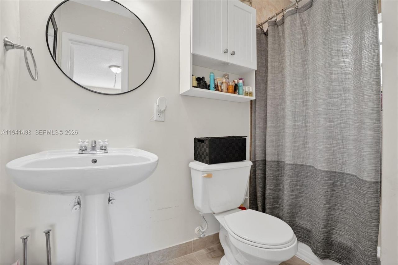 8500 SW 16th St, Miami, FL 33155 Photo