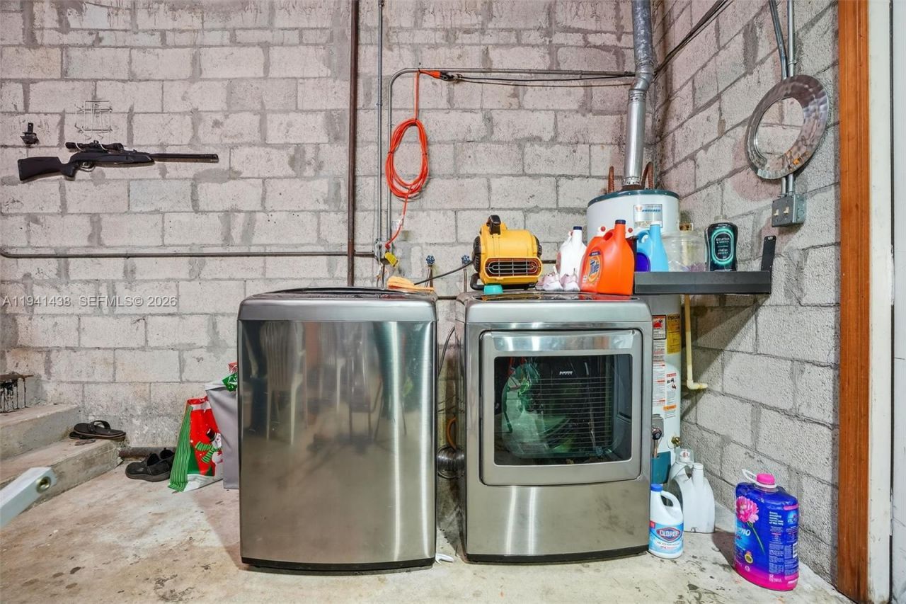 8500 SW 16th St, Miami, FL 33155 Photo