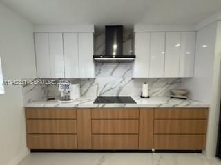 1955 NE 123rd St , North Miami, FL 33181 Photo